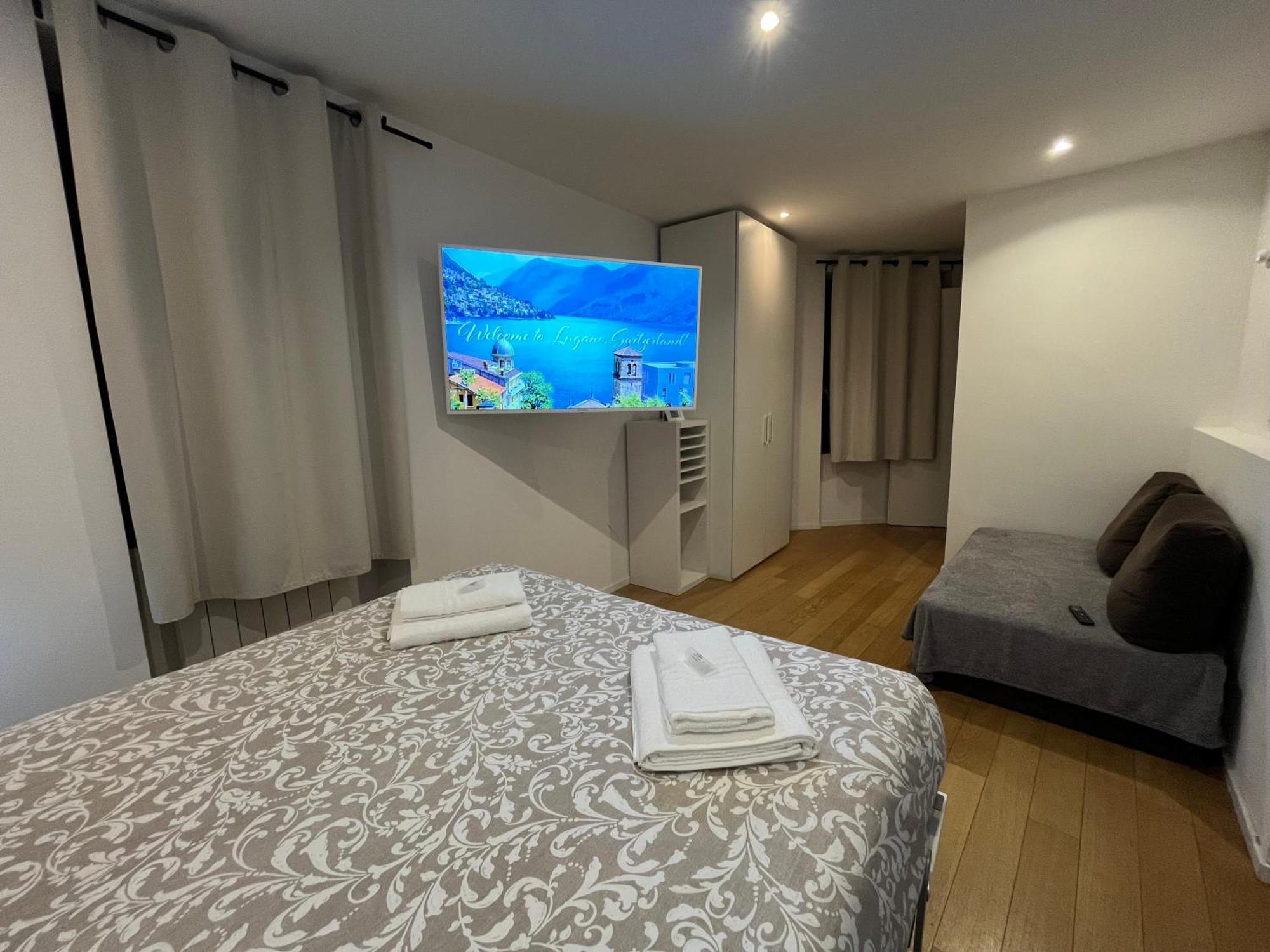 Royal Apartment *